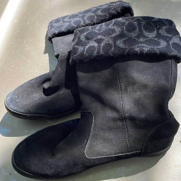 Great boots super cute and comfy! Genuine Coach black boots size 8.5 women’s - Picture 4 of 4